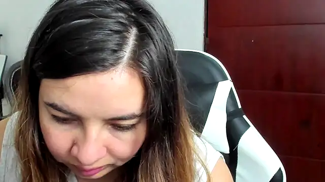 ADHARAMILLER  1111 online show from 04-16-26, 07:58