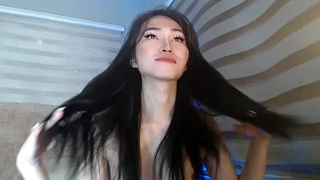 lovelychanel69xx online show from 10-04-25, 10:52