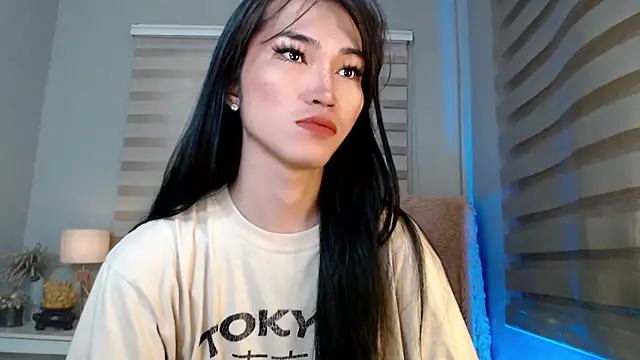 lovelychanel69xx online show from 10-12-25, 10:53