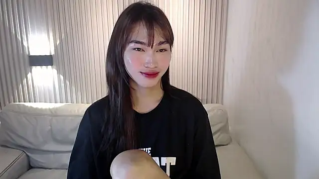 lovelychanel69xx online show from 12-18-25, 01:22