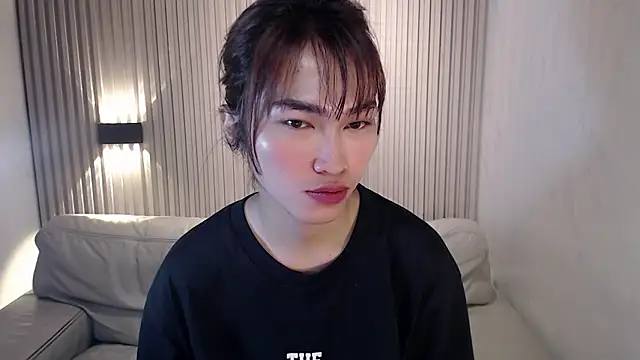 lovelychanel69xx online show from 12-18-25, 11:44