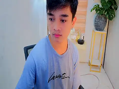 sexysam14 online show from 11-18-25, 04:06