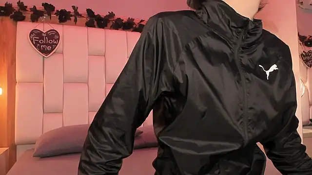 Daphne And Roger online show from 02-24-26, 10:57