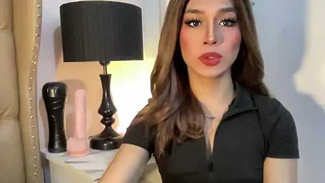 solana imani online show from 10-25-25, 04:57