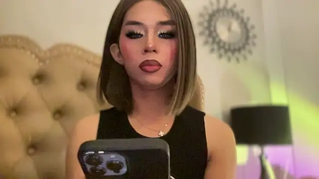 solana imani online show from 05-22-26, 02:12
