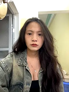 Snapshot of Aghenh chatting on 10-24-25, 07:05 Aghenh online show from 10-24-25, 07:05