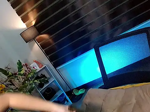 Bella subhunterx online show from 02-08-26, 08:51