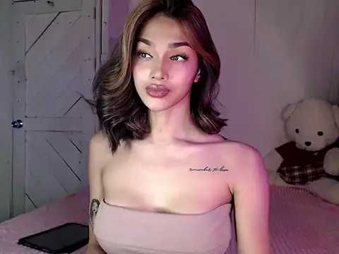 itsmekarinaaa online show from 05-11-26, 04:59