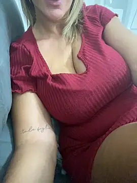 Snapshot of Veryvery30 chatting on 09-25-25, 09:02 Veryvery30 online show from 09-25-25, 09:02