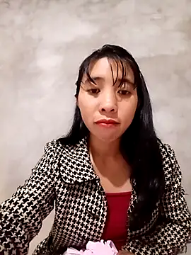 Snapshot of emaame68 chatting on 10-21-25, 12:28 emaame68 online show from 10-21-25, 12:28