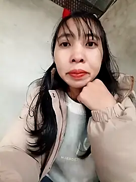 Snapshot of emaame68 chatting on 11-09-25, 04:22 emaame68 online show from 11-09-25, 04:22