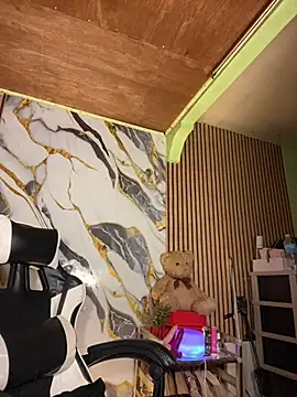 Im ur mother online show from 04-15-26, 05:36