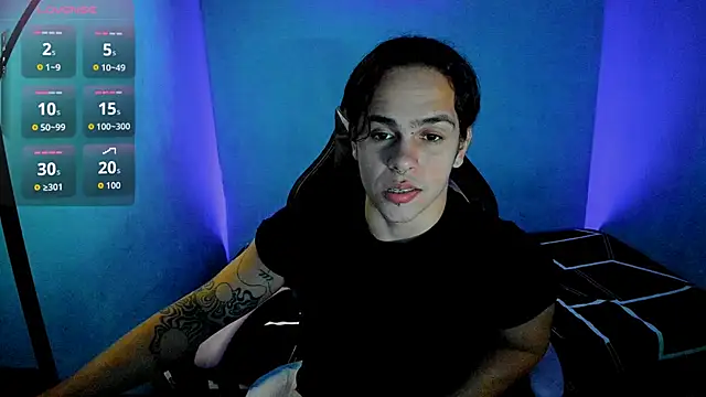 Snapshot of Maximiliano_scoott__ chatting on 09-10-25, 07:58 Maximiliano scoott   online show from 09-10-25, 07:58