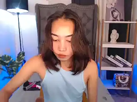 Snapshot of Sweet_kittyxx chatting on 11-09-25, 01:48 Sweet kittyxx online show from 11-09-25, 01:48