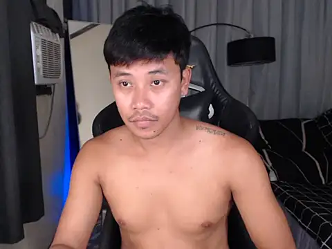 alexsuckable01 online show from 03-12-26, 05:46