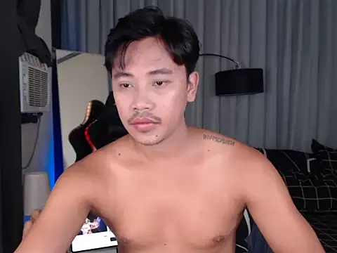 alexsuckable01 online show from 05-11-26, 10:07