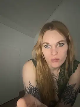 Snapshot of 61Freya16 chatting on 03-19-26, 05:17 61Freya16 online show from 03-19-26, 05:17