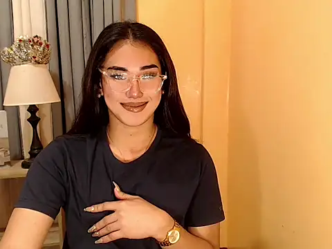 Snapshot of magnificent_kitana chatting on 09-11-25, 06:08 magnificent kitana online show from 09-11-25, 06:08