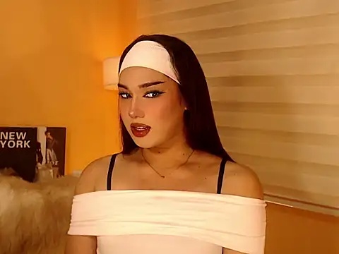 Snapshot of magnificent_kitana chatting on 11-20-25, 10:59 magnificent kitana online show from 11-20-25, 10:59