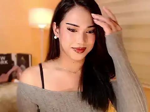 Snapshot of magnificent_kitana chatting on 12-04-25, 12:25 magnificent kitana online show from 12-04-25, 12:25