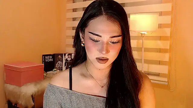 Snapshot of magnificent_kitana chatting on 01-07-26, 11:29 magnificent kitana online show from 01-07-26, 11:29