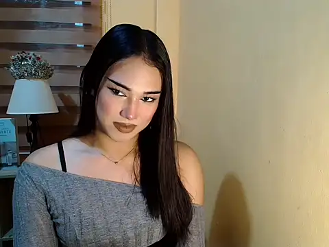 Snapshot of magnificent_kitana chatting on 01-19-26, 08:29 magnificent kitana online show from 01-19-26, 08:29