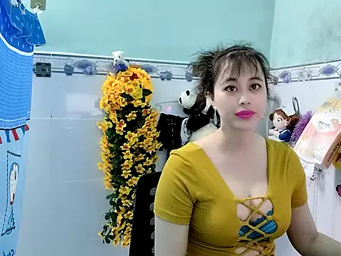 Snapshot of emgaixinhngoan chatting on 09-30-25, 12:37 emgaixinhngoan online show from 09-30-25, 12:37