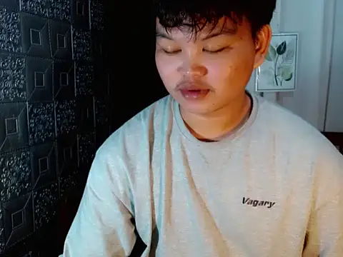 Reynelcock online show from 09-08-25, 08:30