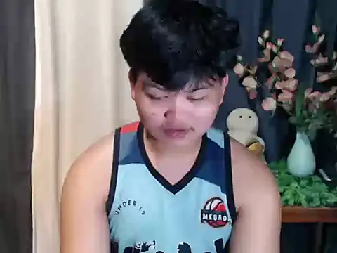 Reynelcock online show from 04-06-26, 09:21