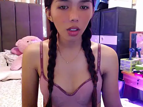 urswtasian chesca online show from 09-26-25, 11:53