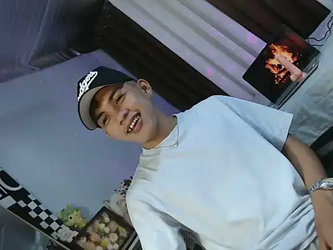 urhot chany online show from 07-06-26, 07:27