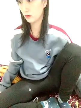 Kembong01 online show from 11-26-25, 01:23