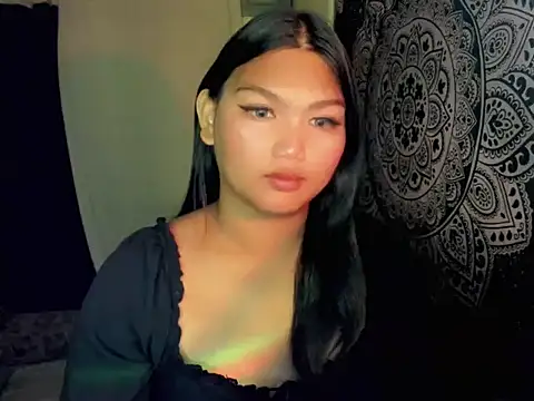 Snapshot of Lou_heart chatting on 07-12-26, 04:25 Lou heart online show from 07-12-26, 04:25