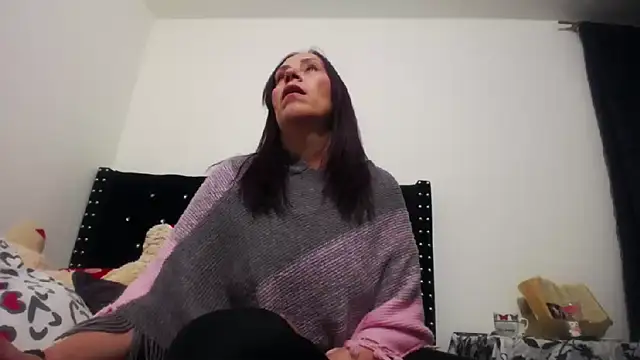 Chantalvedette online show from 05-12-26, 03:25