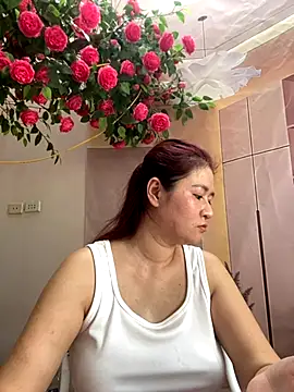 Snapshot of Bollozzy_89 chatting on 09-12-25, 06:35 Bollozzy 89 online show from 09-12-25, 06:35