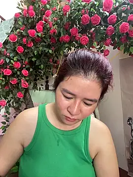 Snapshot of Bollozzy_89 chatting on 10-11-25, 05:17 Bollozzy 89 online show from 10-11-25, 05:17