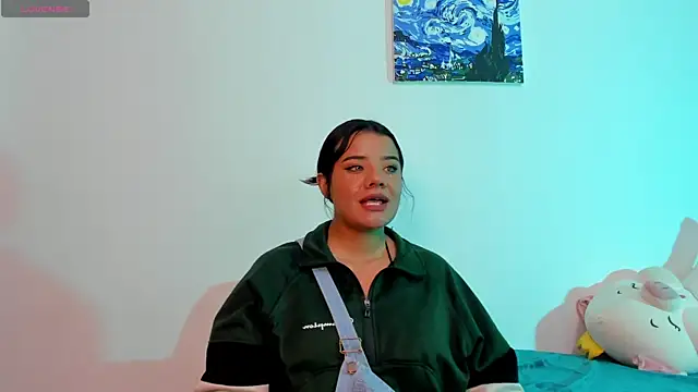 Snapshot of Shophie_thoopson chatting on 01-16-26, 03:54 Shophie thoopson online show from 01-16-26, 03:54