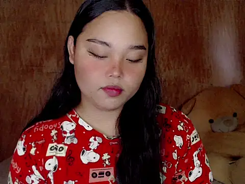  Lylia online show from 09-17-25, 05:31