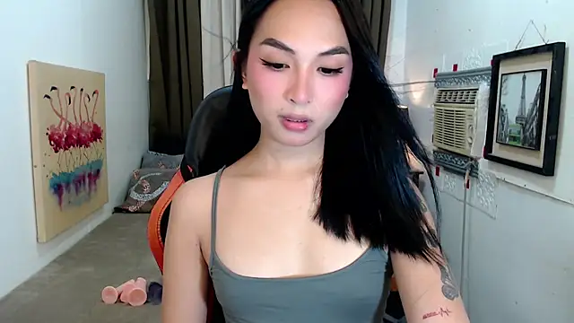 Snapshot of Goddess_Isabel chatting on 10-01-25, 04:07 Goddess Isabel online show from 10-01-25, 04:07