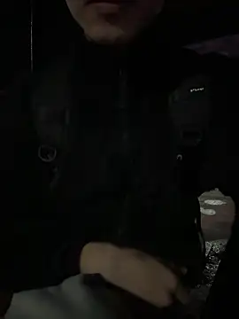 Snapshot of gochu1004 chatting on 10-23-25, 02:49 gochu1004 online show from 10-23-25, 02:49