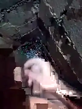 Snapshot of Filipina_milker chatting on 02-28-26, 05:03 Filipina milker online show from 02-28-26, 05:03