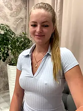 Snapshot of Umka-29 chatting on 09-08-25, 08:41 Umka-29 online show from 09-08-25, 08:41