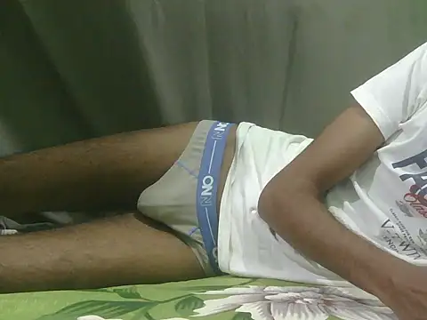 rockyy23boy online show from 06-06-26, 01:00