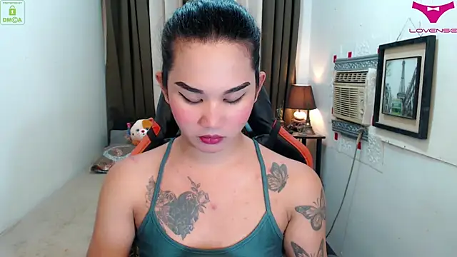 lil fantacy online show from 11-12-25, 08:37