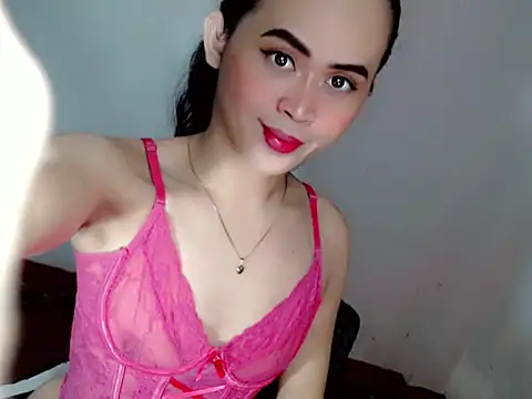 Snapshot of slutty_afina chatting on 09-11-25, 05:51 slutty afina online show from 09-11-25, 05:51