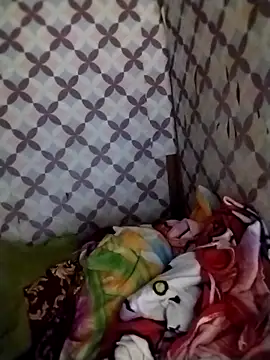 enoria1992 online show from 12-20-25, 04:03