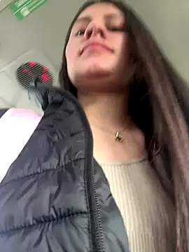 Isabella21  online show from 10-30-25, 09:15