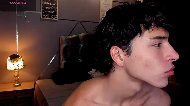 Christopher 77 online show from 11-24-25, 01:44