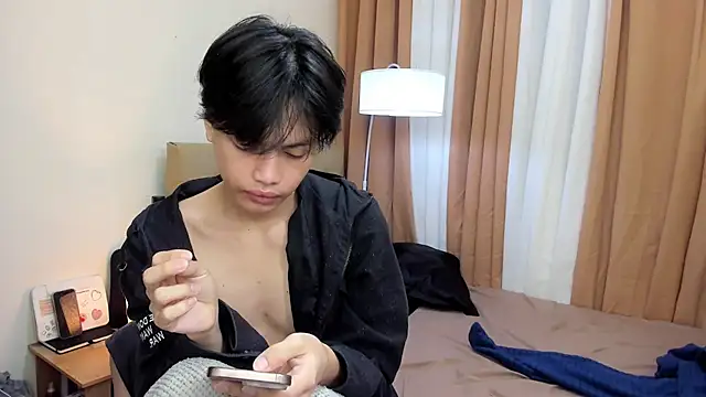 hotfreshdior online show from 10-07-25, 05:10