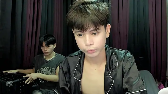 hotfreshdior online show from 11-30-25, 04:44